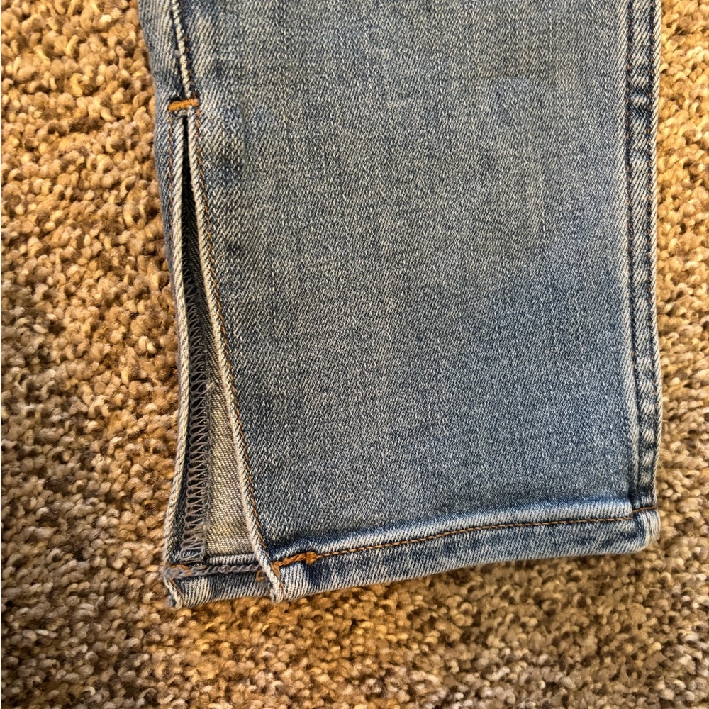 MADEWELL 10" High-Rise Roadtripper Supersoft Jeans: Ankle-Slit Edition - Picture 5 of 10